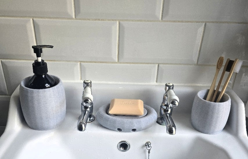 3D Printed Bathroom Set Soap Dish, Toothbrush Holder, Liquid Soap Dispenser Modern & Minimalist