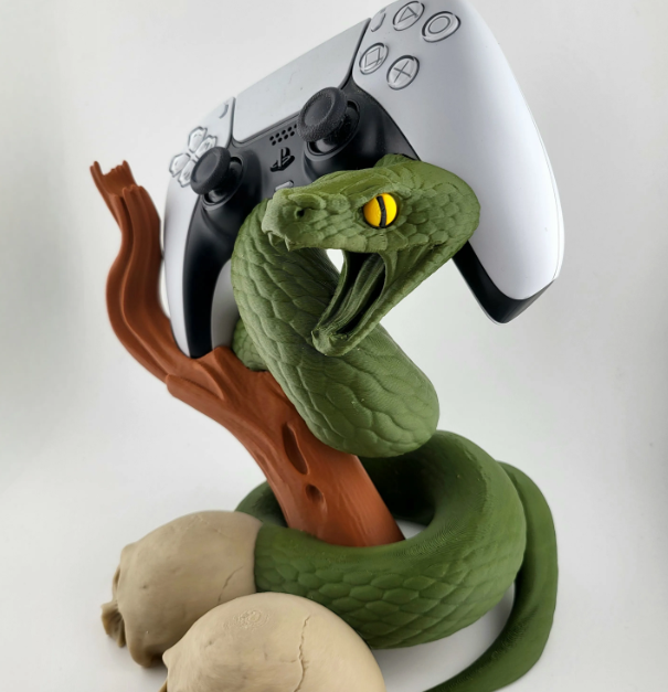 3D Printed Snake & Skull Controller Stand – PS5 Compatible