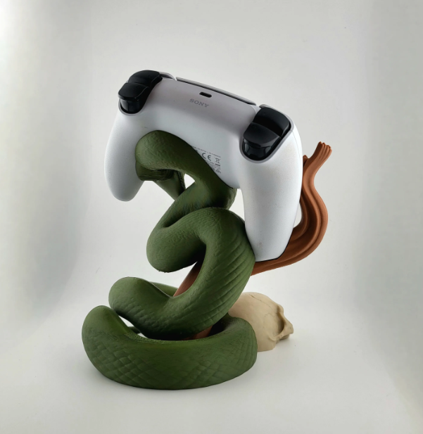 3D Printed Snake & Skull Controller Stand – PS5 Compatible